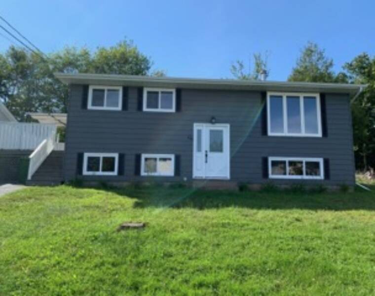 64 Havelock Crescent, Dartmouth, Nova Scotia B2W 4T8 Canada