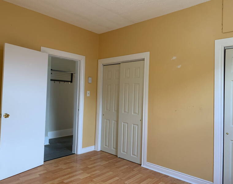 B/19 Erskine Street, Dartmouth, Nova Scotia B2Y 1P6 Canada