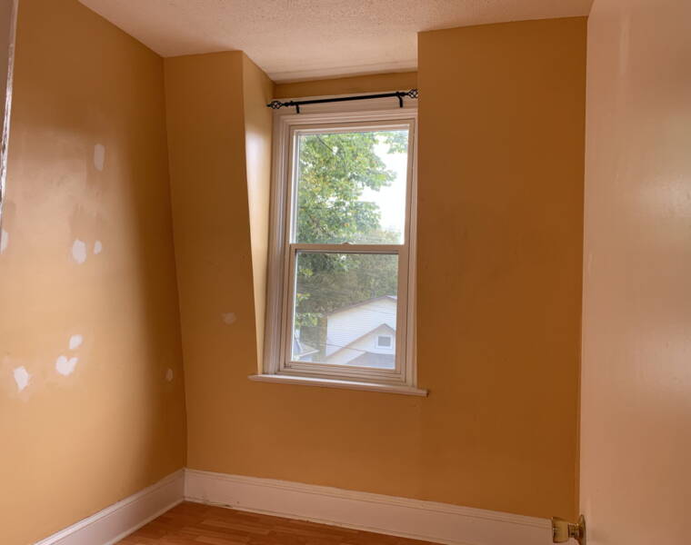 B/19 Erskine Street, Dartmouth, Nova Scotia B2Y 1P6 Canada