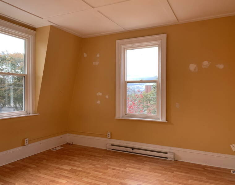 B/19 Erskine Street, Dartmouth, Nova Scotia B2Y 1P6 Canada