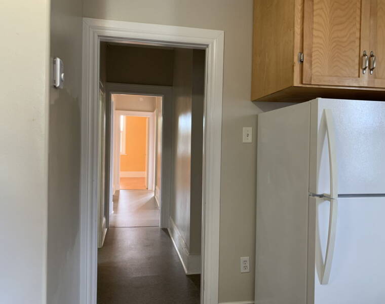 B/19 Erskine Street, Dartmouth, Nova Scotia B2Y 1P6 Canada