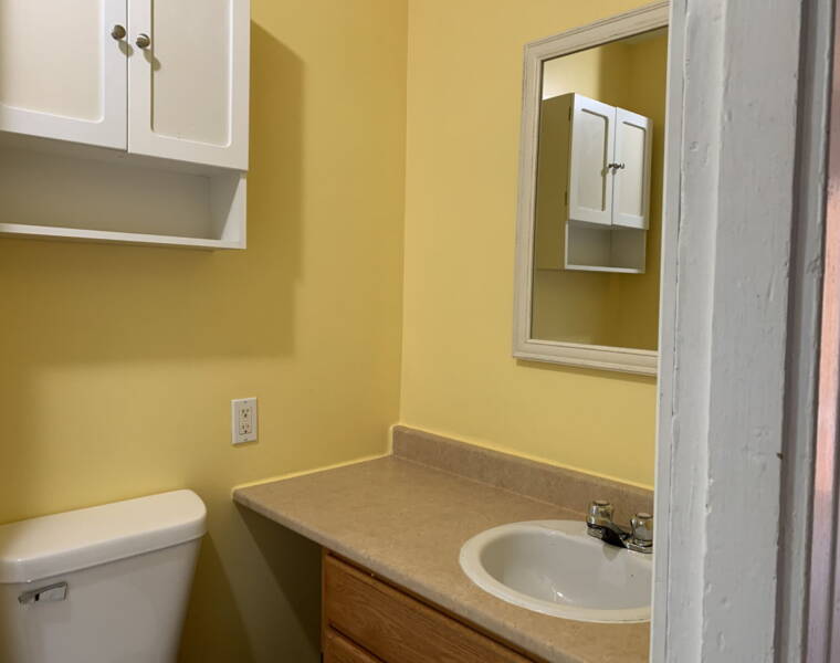 B/19 Erskine Street, Dartmouth, Nova Scotia B2Y 1P6 Canada