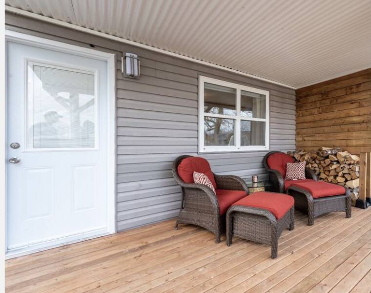 204 Albro Lake Road, Dartmouth, Nova Scotia B3A 3Z2 Canada