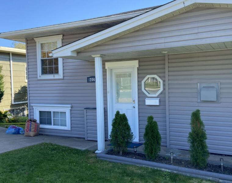 206 Albro Lake Road, Dartmouth, Nova Scotia B3A 3Z2 Canada