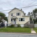 Upper/46 Rufus Avenue, Halifax, Nova Scotia B3N 2L7 Canada