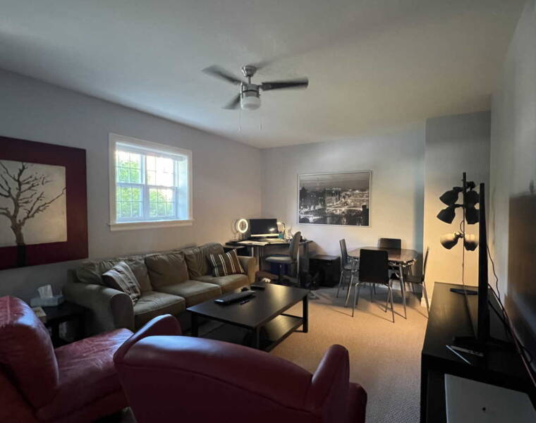 2117 Maitland Street, Halifax, Nova Scotia B3K 2Z8 Canada