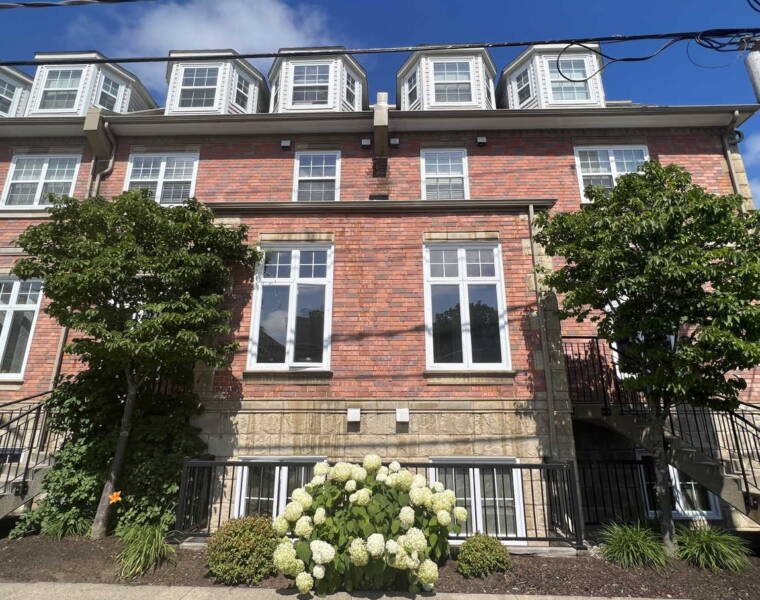 2117 Maitland Street, Halifax, Nova Scotia B3K 2Z8 Canada