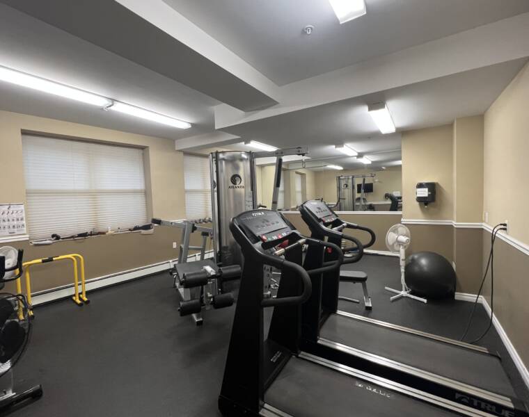 202/108 Ochterloney Street, Dartmouth, Nova Scotia B2Y 1C7 Canada