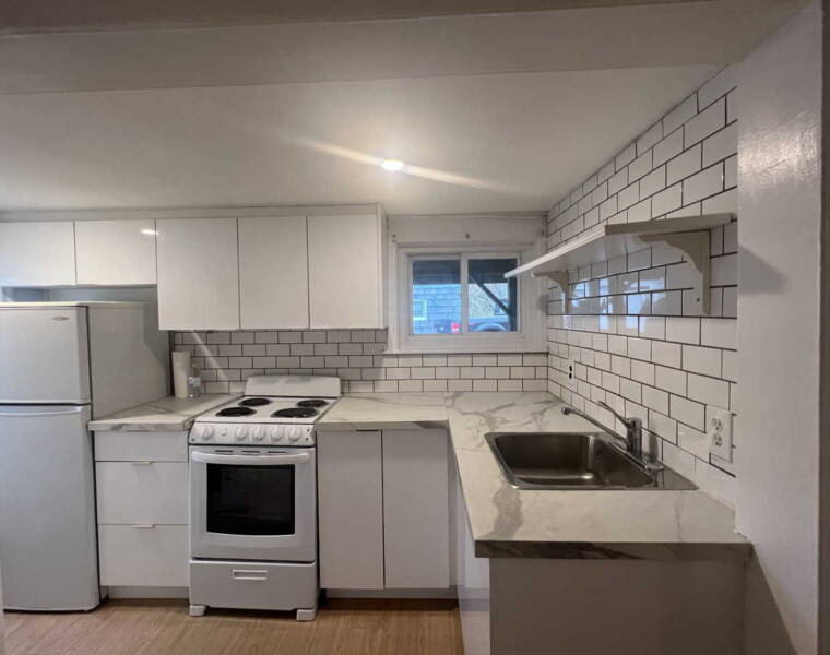 108 Herring Cove Road, Halifax, Nova Scotia B3P 1K4 Canada