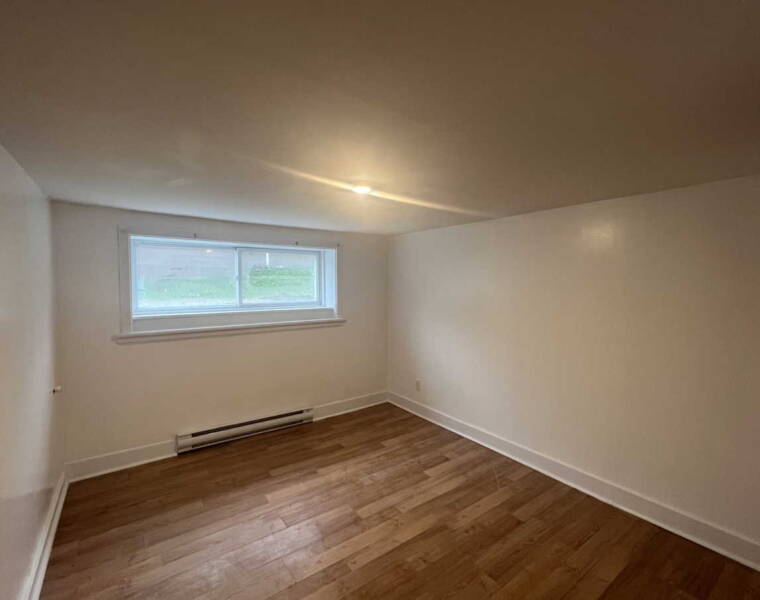 108 Herring Cove Road, Halifax, Nova Scotia B3P 1K4 Canada