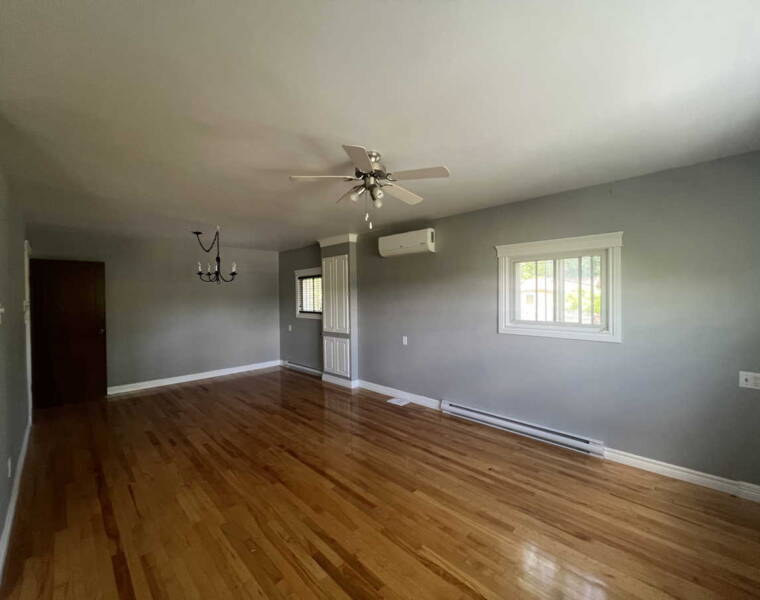 80 Fenwick Street, Dartmouth, Nova Scotia B2Y 2J6 Canada