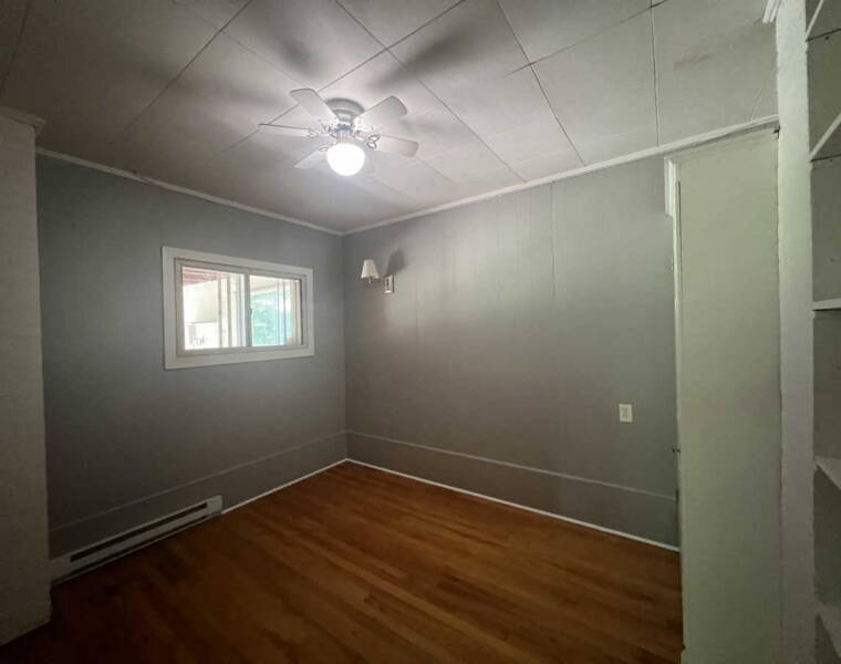 80 Fenwick Street, Dartmouth, Nova Scotia B2Y 2J6 Canada