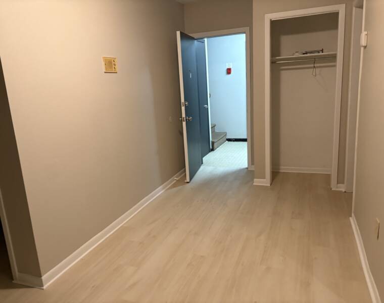 001/33 McFatridge Road, Halifax, Nova Scotia B3N 2R2 Canada