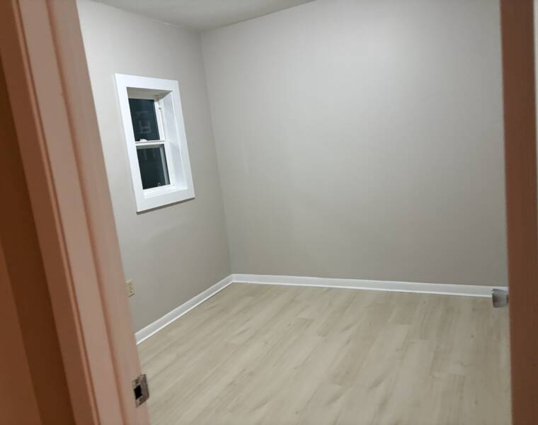 001/33 McFatridge Road, Halifax, Nova Scotia B3N 2R2 Canada