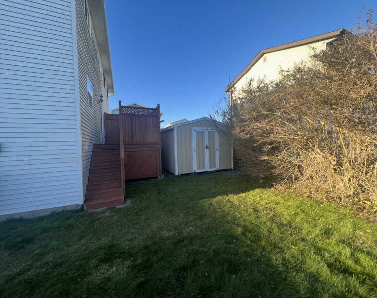 1 Chebucto Circle, Eastern Passage, Nova Scotia B3G 1E5 Canada