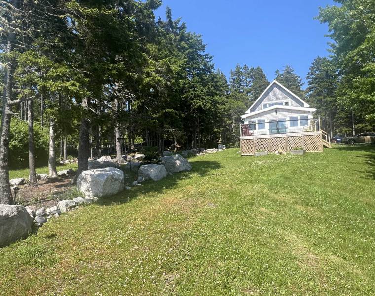 75 Umlah Road, Seabright, Nova Scotia B3Z 3B2 Canada