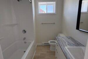B/19 Elmwood Avenue, Dartmouth, Nova Scotia B3A 3E3 Canada