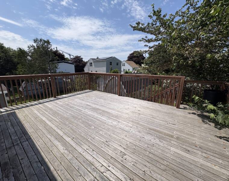 B/19 Elmwood Avenue, Dartmouth, Nova Scotia B3A 3E3 Canada