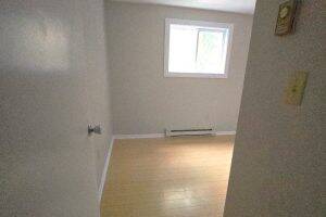 204/33 McFatridge Road, Halifax, Nova Scotia B3N 2R2 Canada