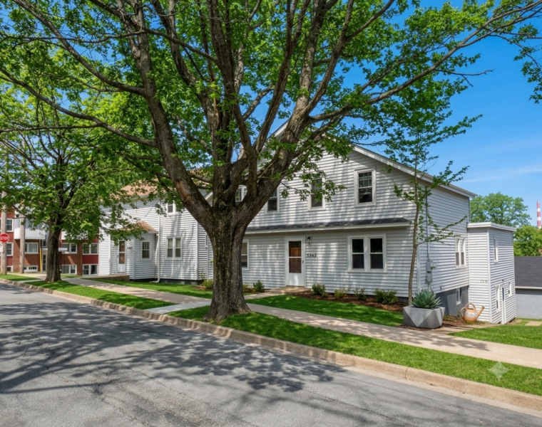 3547 Acadia Street, Halifax, Nova Scotia B3K 3P3 Canada
