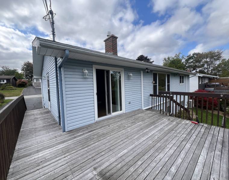 175 Chandler Drive, Lower Sackville, Nova Scotia B4C 1Y3 Canada