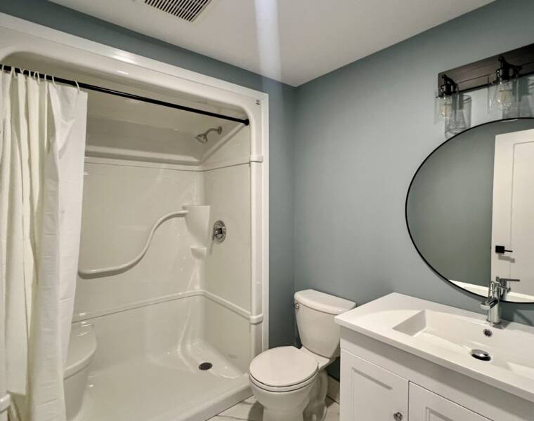 27 Old Horne Settlement Road W, Enfield, Nova Scotia B2T 1A7 Canada