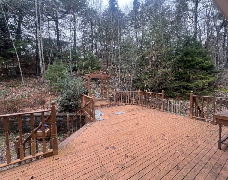 62 Union Street, Bedford, Nova Scotia B4A 2B5 Canada