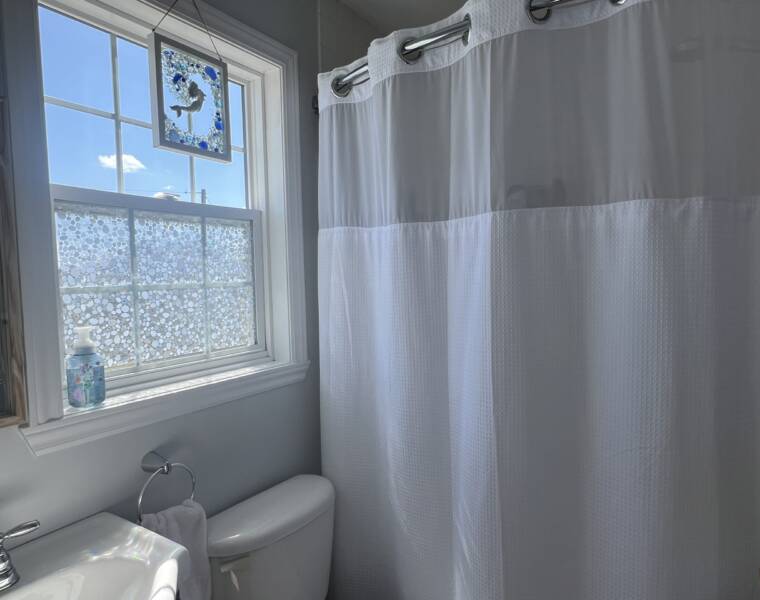 147 Atikian Drive, Eastern Passage, Nova Scotia B3G 0Ap Canada