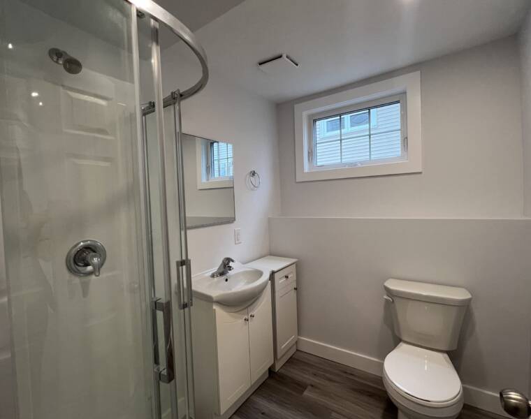 1/12 Flint Street, Halifax, Nova Scotia B3N 2V4 Canada