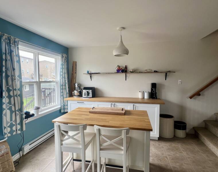 499 Cow Bay Road, Dartmouth, Nova Scotia B3G 1J6 Canada