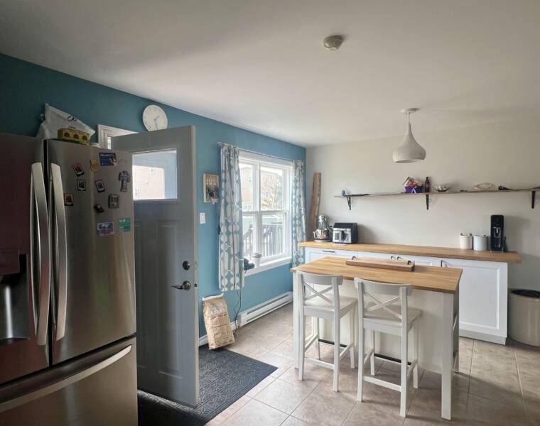 499 Cow Bay Road, Dartmouth, Nova Scotia B3G 1J6 Canada