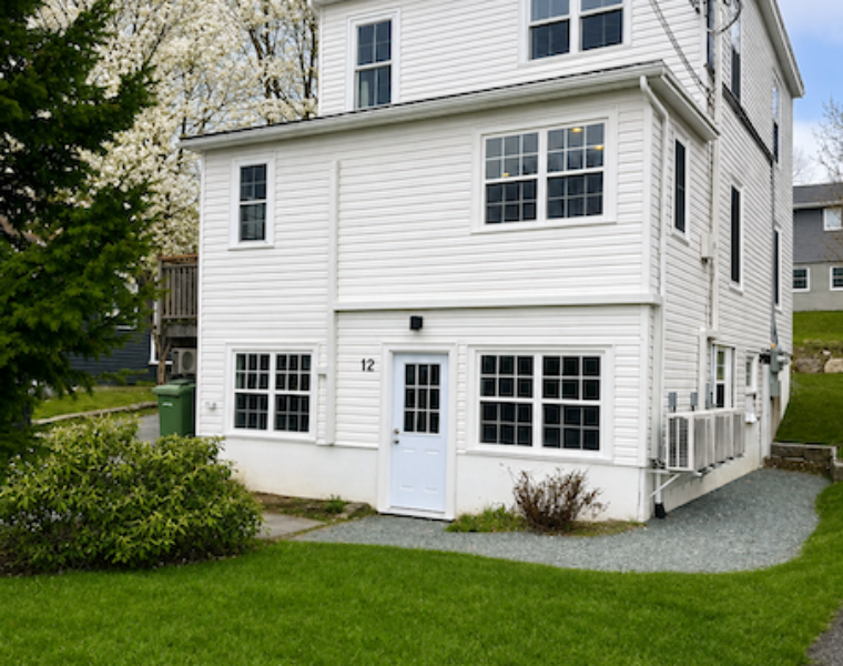 1/12 Flint Street, Halifax, Nova Scotia B3N 2V4 Canada