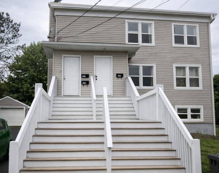 3246 Pennington Street, Halifax, Nova Scotia B3L 4A9 Canada