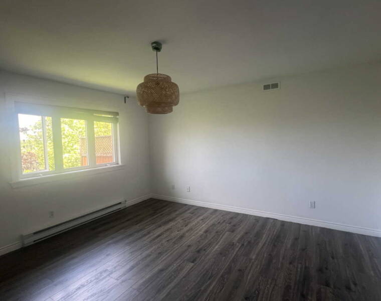 97 Stratford Drive, Dartmouth, Nova Scotia B2V 2R2 Canada