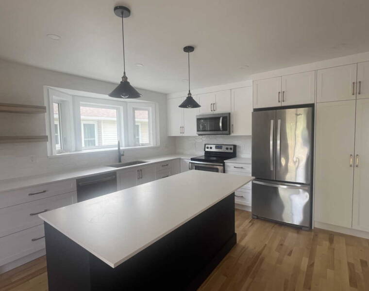 97 Stratford Drive, Dartmouth, Nova Scotia B2V 2R2 Canada
