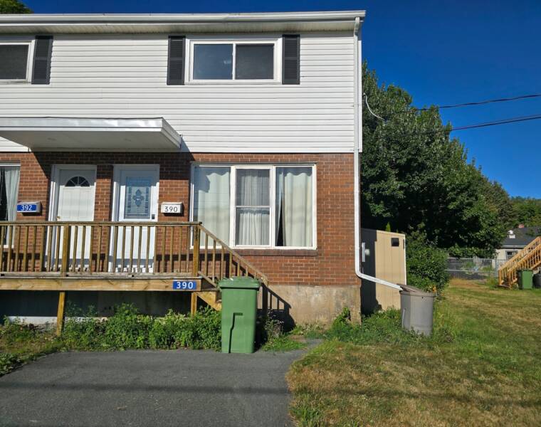 390 Spring Avenue, Dartmouth, Nova Scotia b2w 1z1 canada