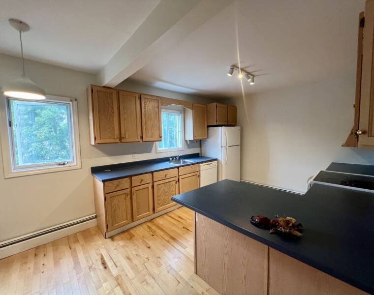 6255 Allan Street, Halifax, Nova Scotia B3L 1G8 Canada