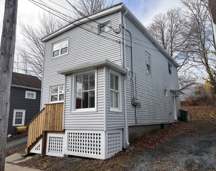 Dartmouth, Nova Scotia B3A 2S1 Canada