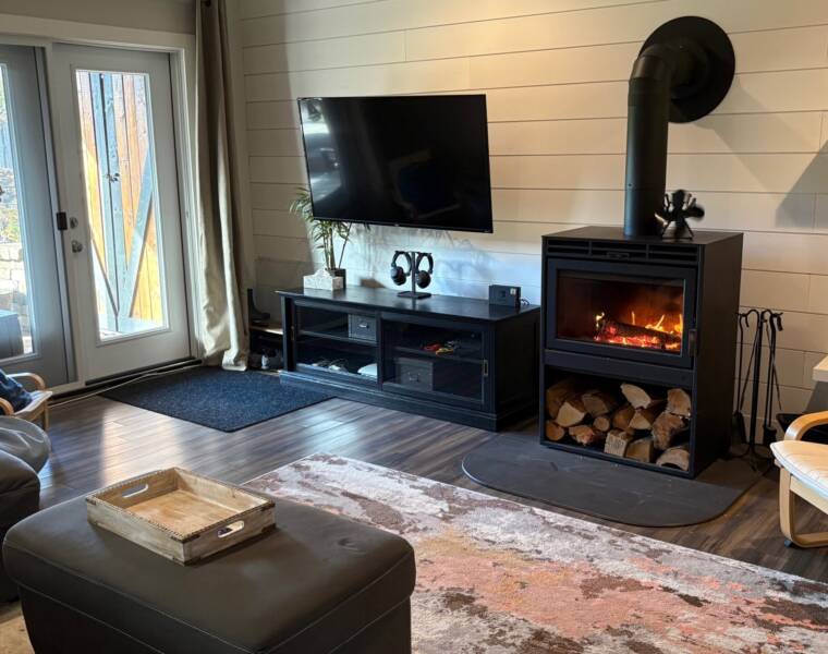 16 Cranfield Court, Bedford, Nova Scotia B4B 0S8 Canada