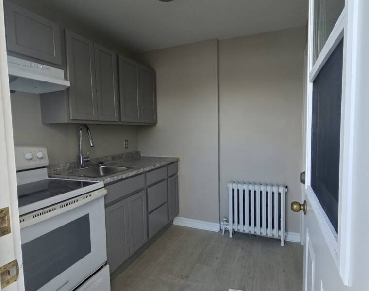 3250 Pennington Street, Halifax, Nova Scotia B3L 4A9 Canada