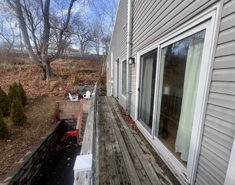 2/356 Shore Drive, Bedford, Nova Scotia B4A 1C8 Canada