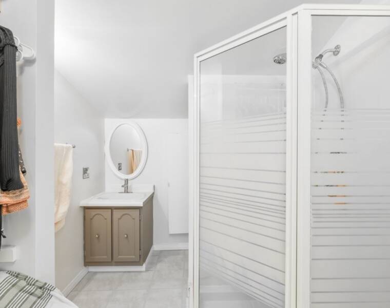 2/356 Shore Drive, Bedford, Nova Scotia B4A 1C8 Canada