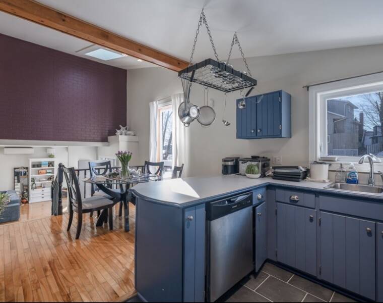 2/356 Shore Drive, Bedford, Nova Scotia B4A 1C8 Canada