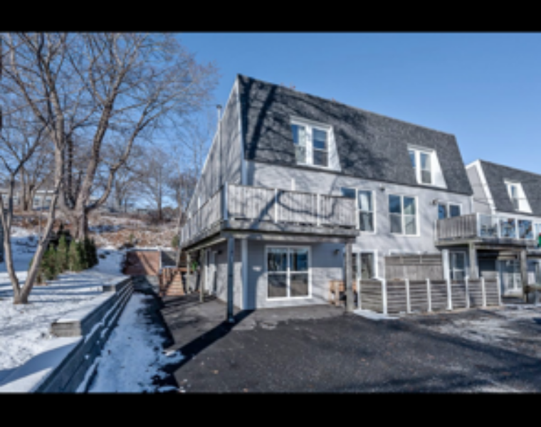 2/356 Shore Drive, Bedford, Nova Scotia B4A 1C8 Canada