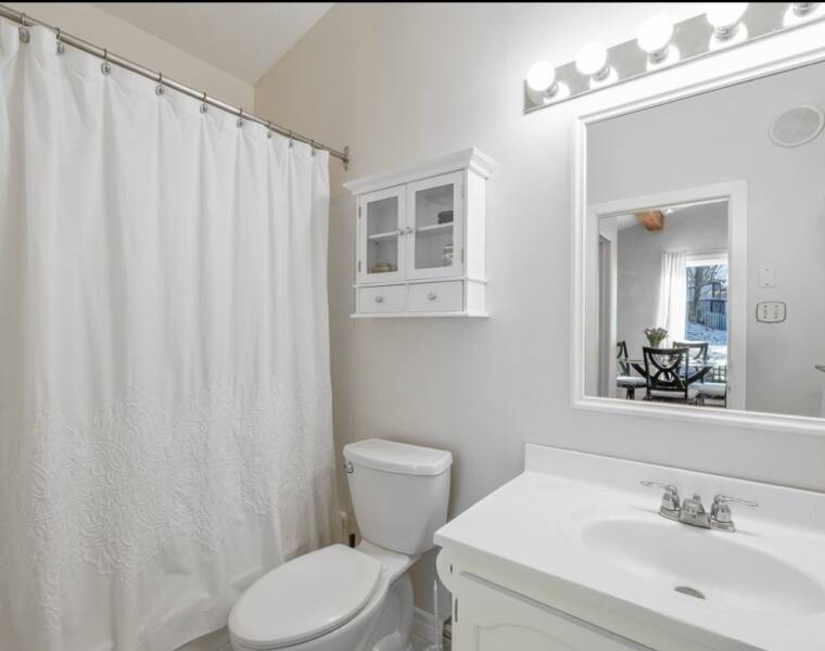 2/356 Shore Drive, Bedford, Nova Scotia B4A 1C8 Canada