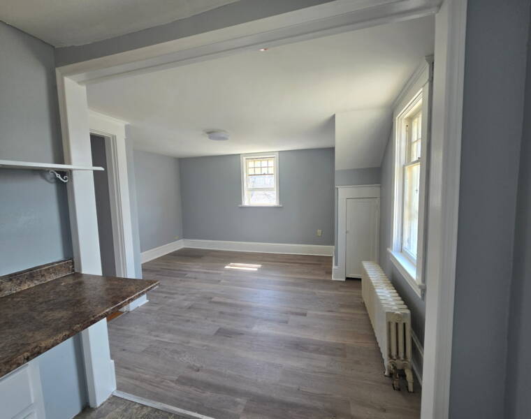 2/335 Portland Street, Dartmouth, Nova Scotia B2Y 1K7 Canada