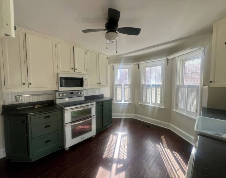 313 Portland Street, Dartmouth, Nova Scotia B2Y 1K3 Canada