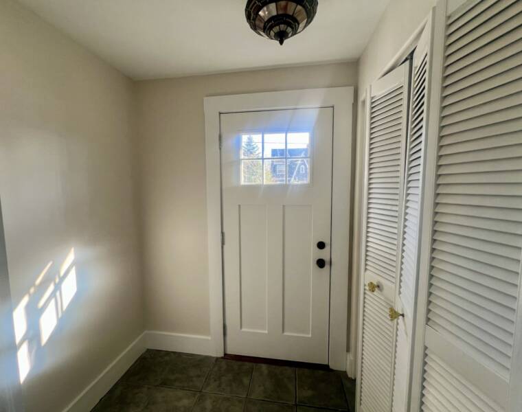 313 Portland Street, Dartmouth, Nova Scotia B2Y 1K3 Canada