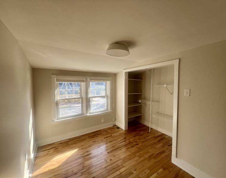 313 Portland Street, Dartmouth, Nova Scotia B2Y 1K3 Canada