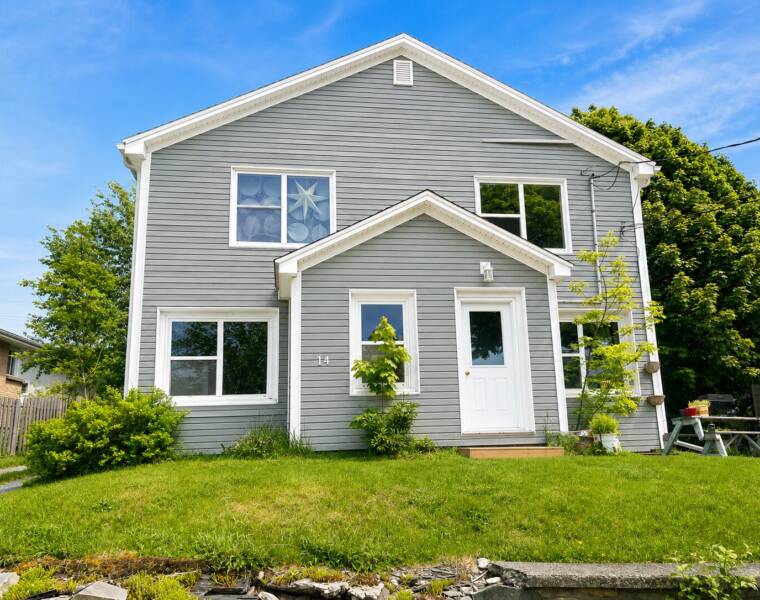 14 Eastbrook Avenue, Dartmouth, Nova Scotia B3A 1R7 Canada